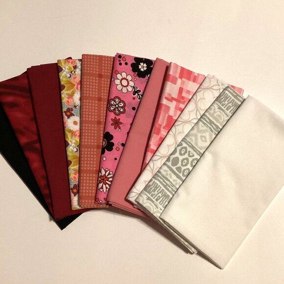 Fat Quarter Bundle 11 Pieces 18" x 22" Each Pc Quilting Sewing Fabric Material - Picture 1 of 3